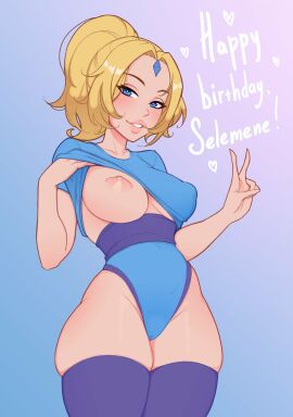 Image: 2442147