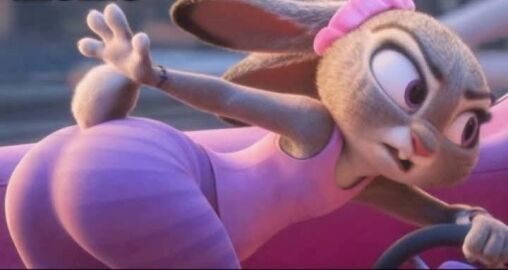 Image: 12271131